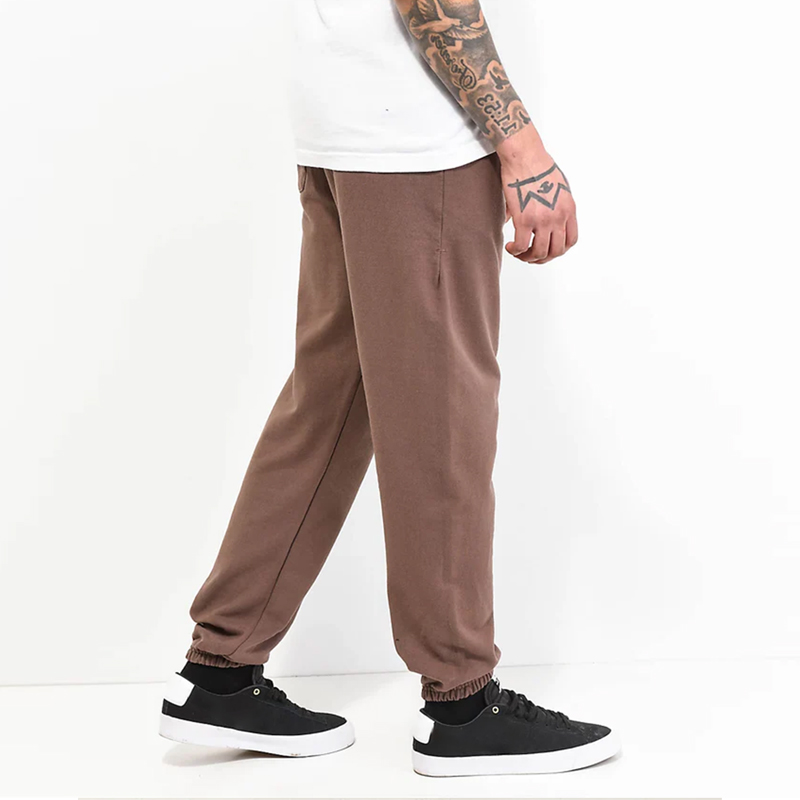 hongfeng’s heavyweight joggers provide comfort and durability for your active lifestyle.